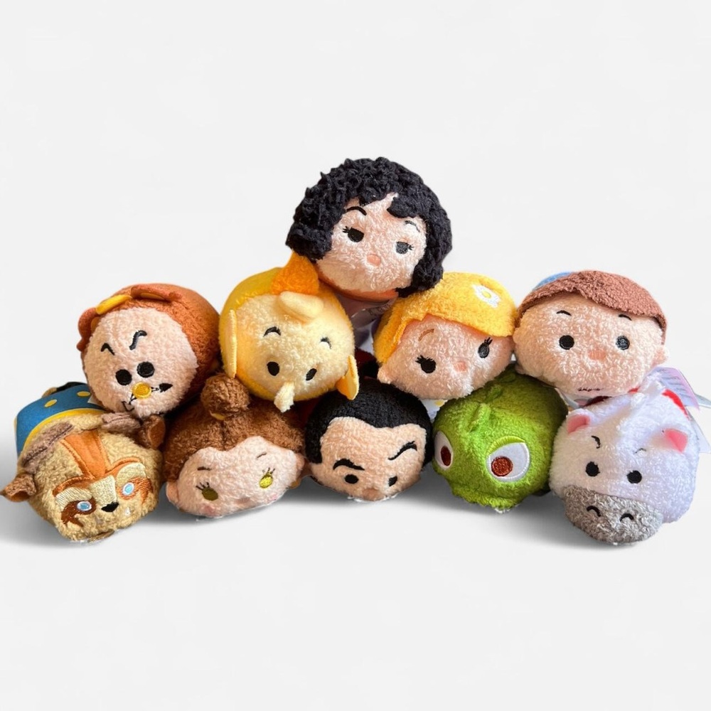 Disney Princess Tsum Tsum bundle NWT